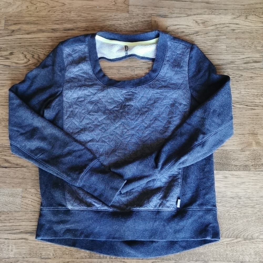 VICTORIA'S Secret VSX Quilted Open Back Sweatshirt